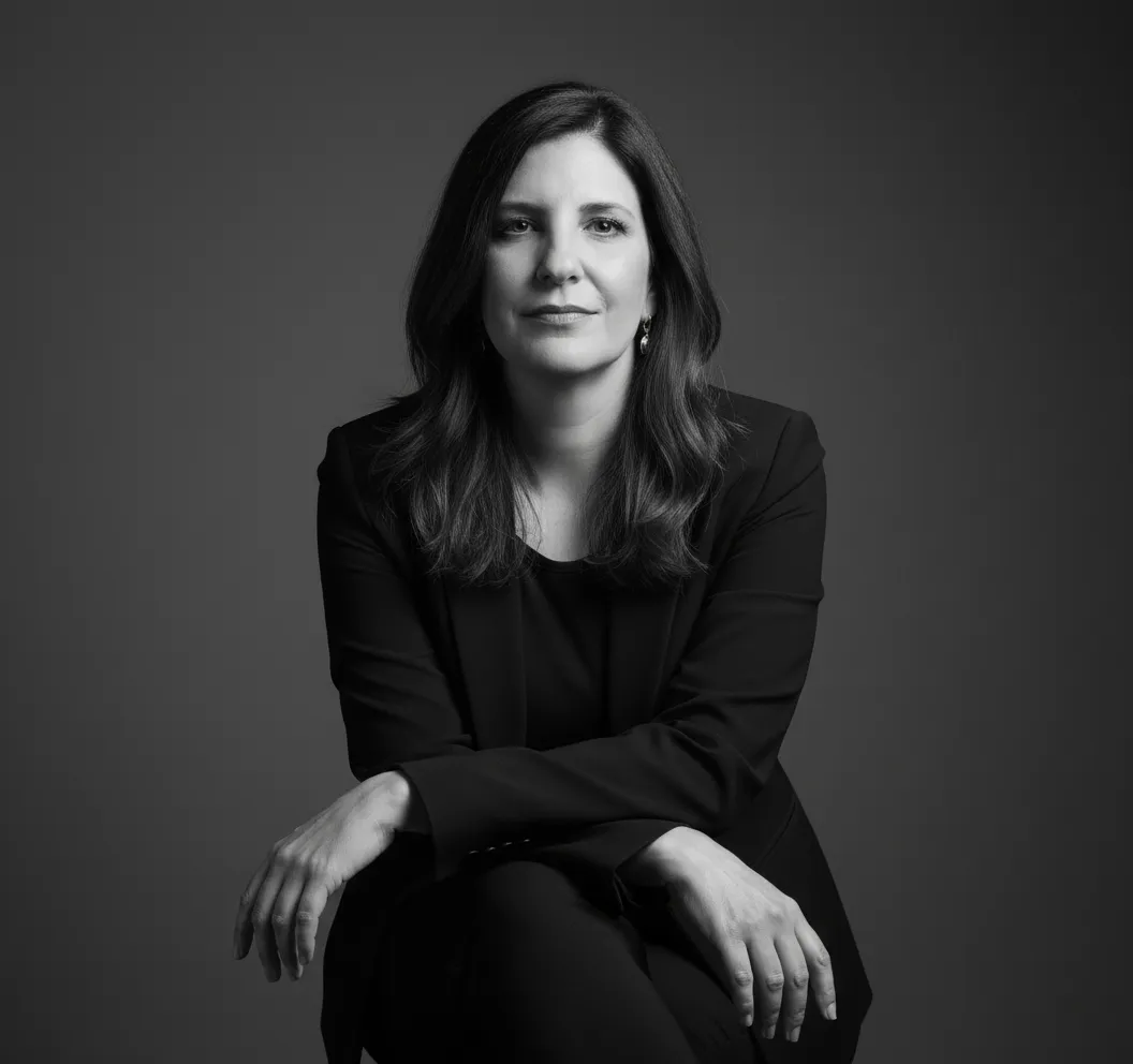 Mulher Elegante Retrato Feminino Em Preto E Branco