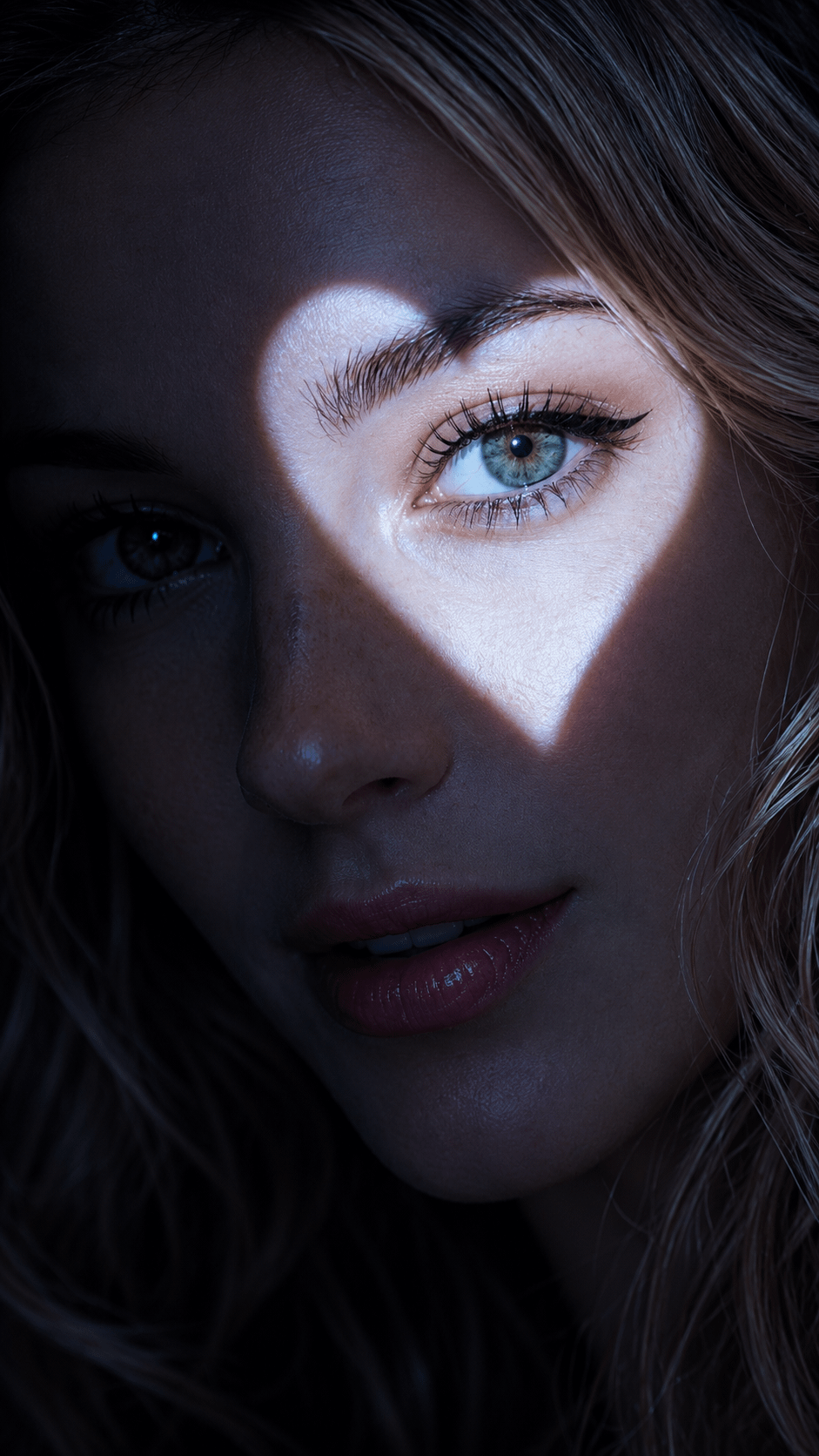 Extreme Close Up Face Macro Photography Heart Spotlight