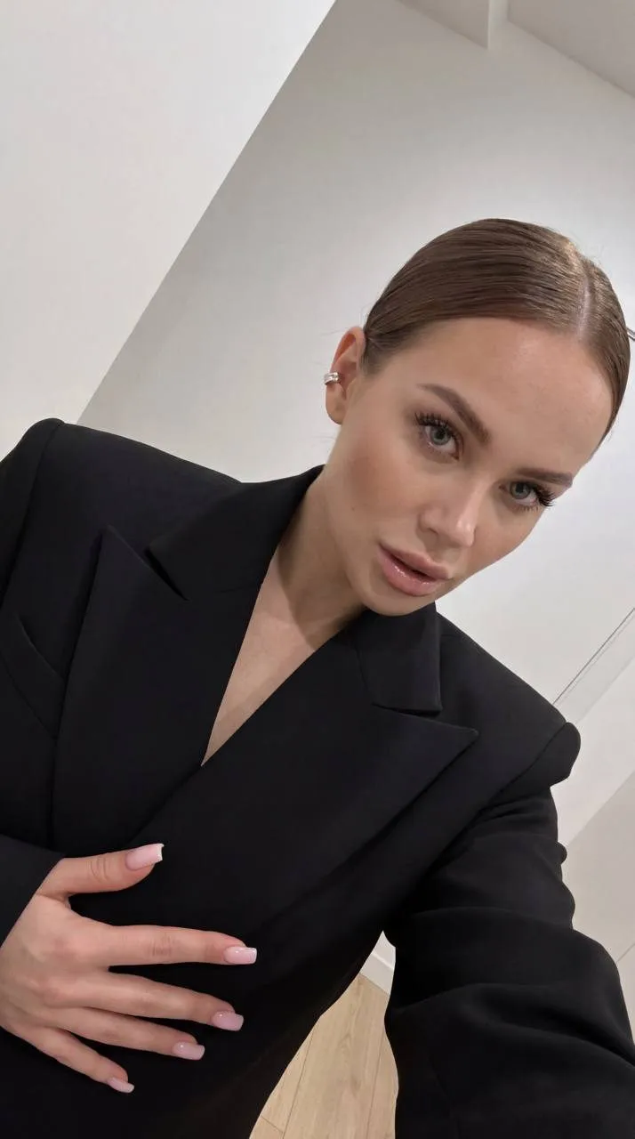 Makeup Earrings And Manicure In Selfie Portrait