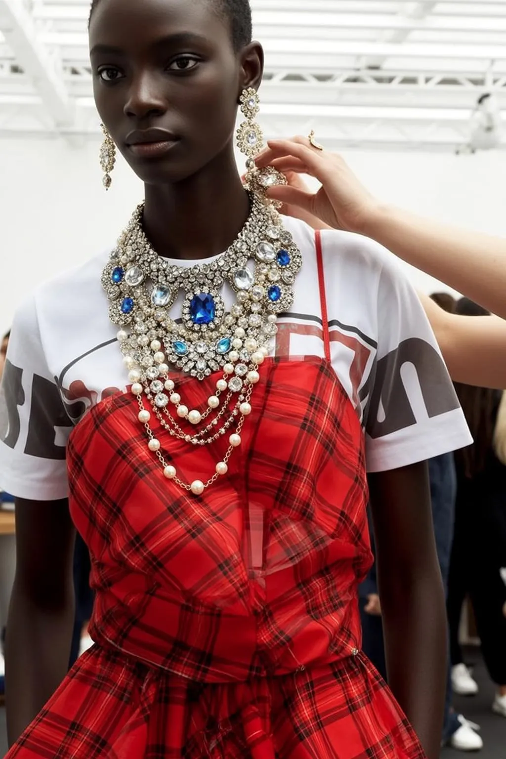 Fashion Week Young Short Black Hair Dark
