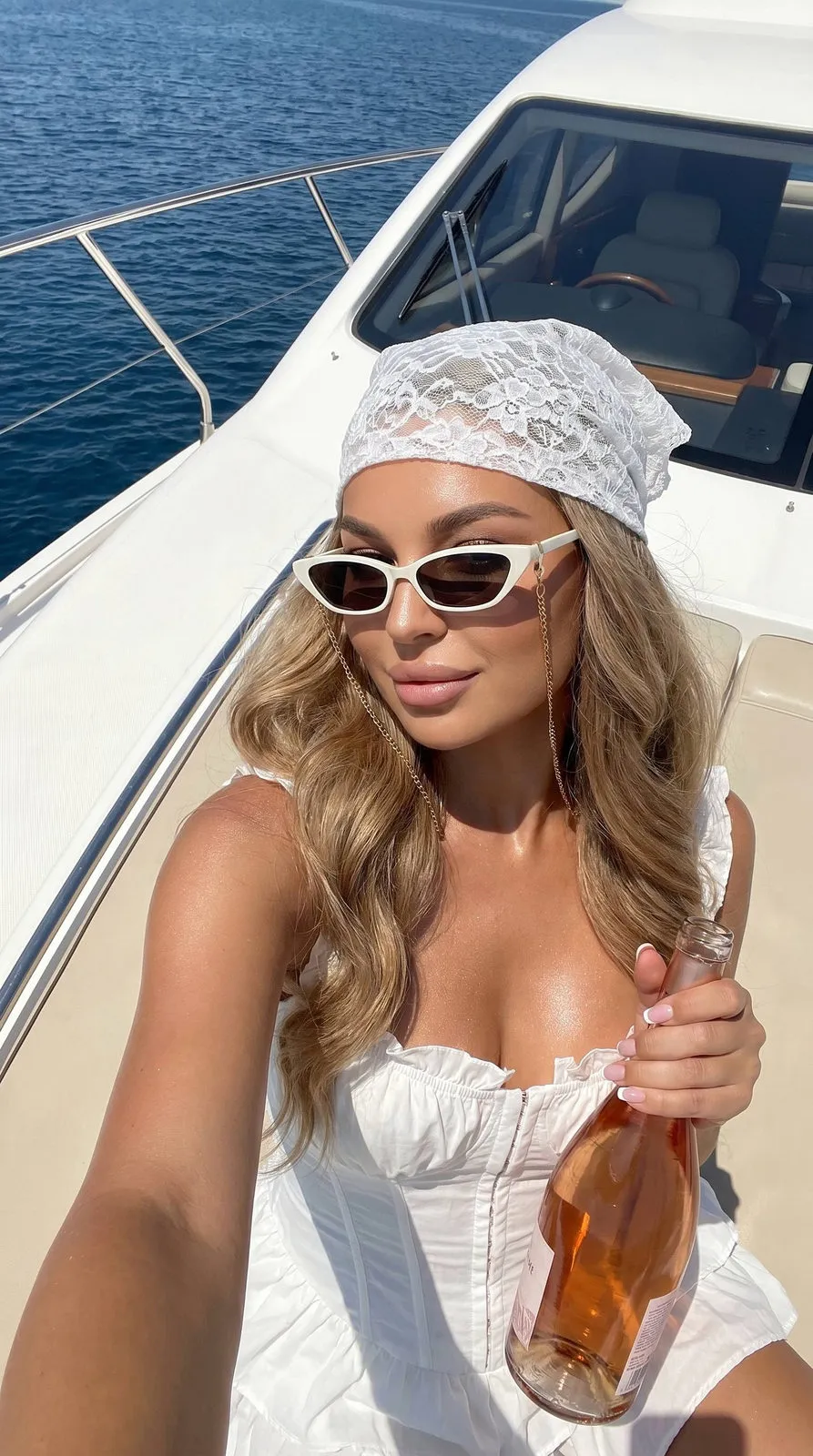 Sunglasses And Manicure In Casual Selfie