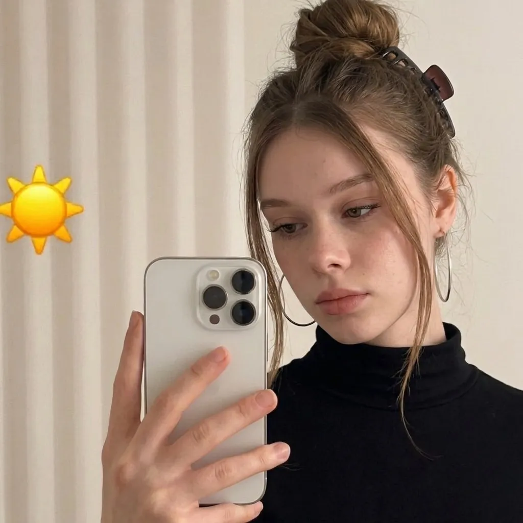 Black Neck Or Turtleneck Top By Vertically Ribbed Wall