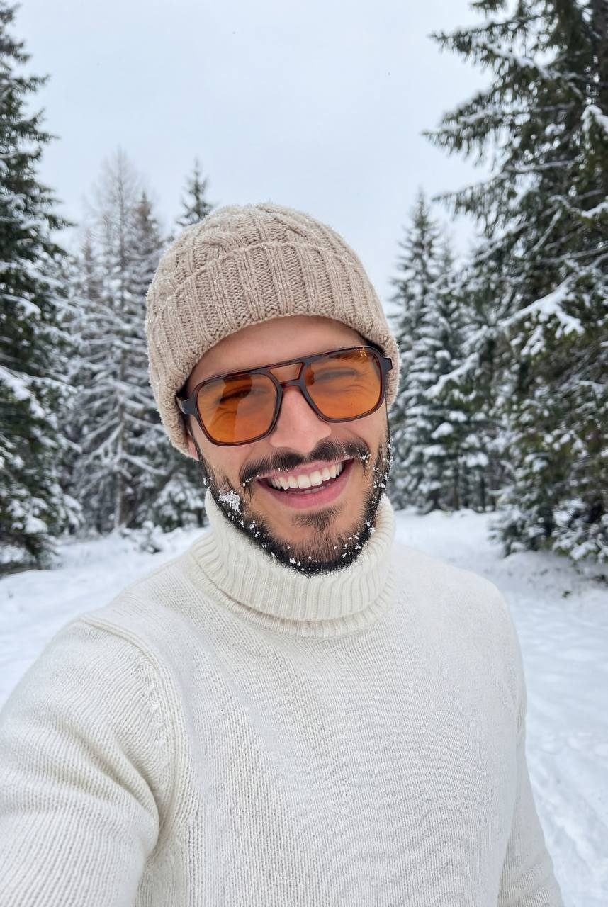 Frozen Joyous Contentment