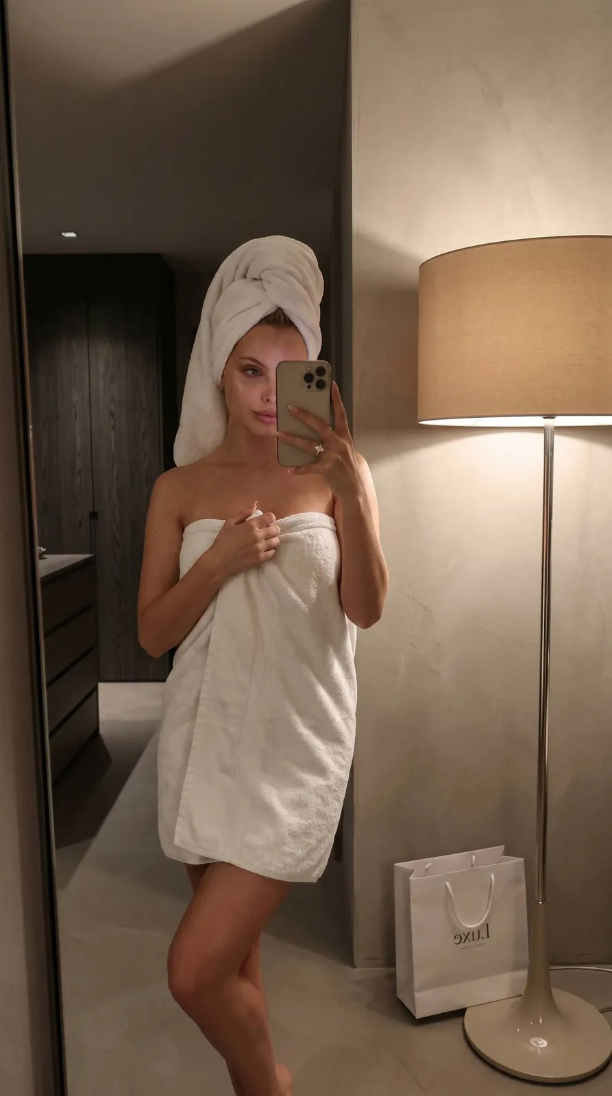 Luxury Apartment Mirror Selfie White Towel Warm Light