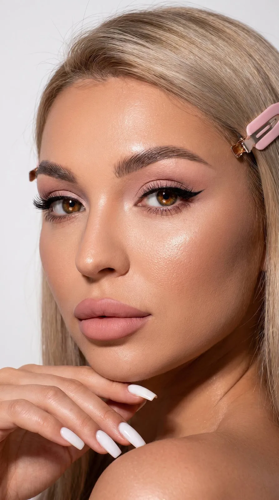 Makeup And Manicure In Fashion Portrait
