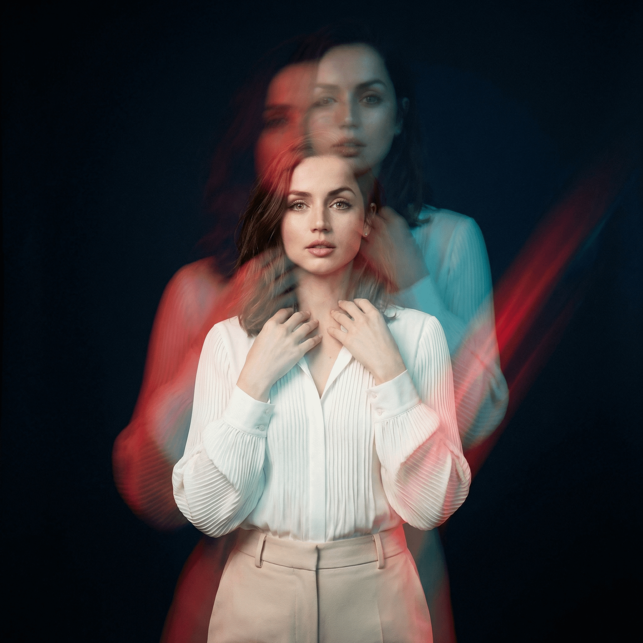 Long Exposure Ghost Double Face Motion Blur reference photo