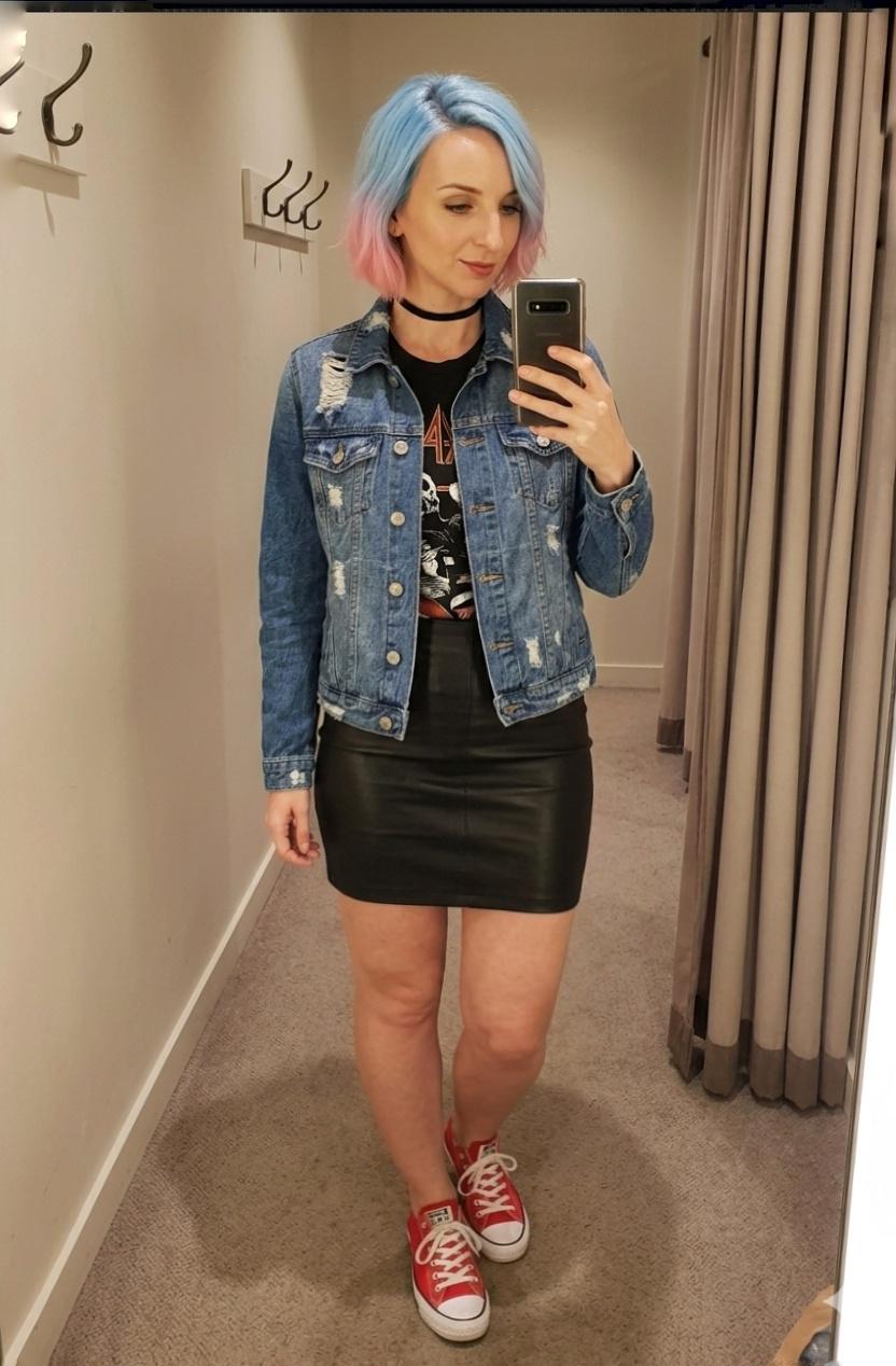 Fitting Room Selfie Ripped Denim Black Skirt Red Converse