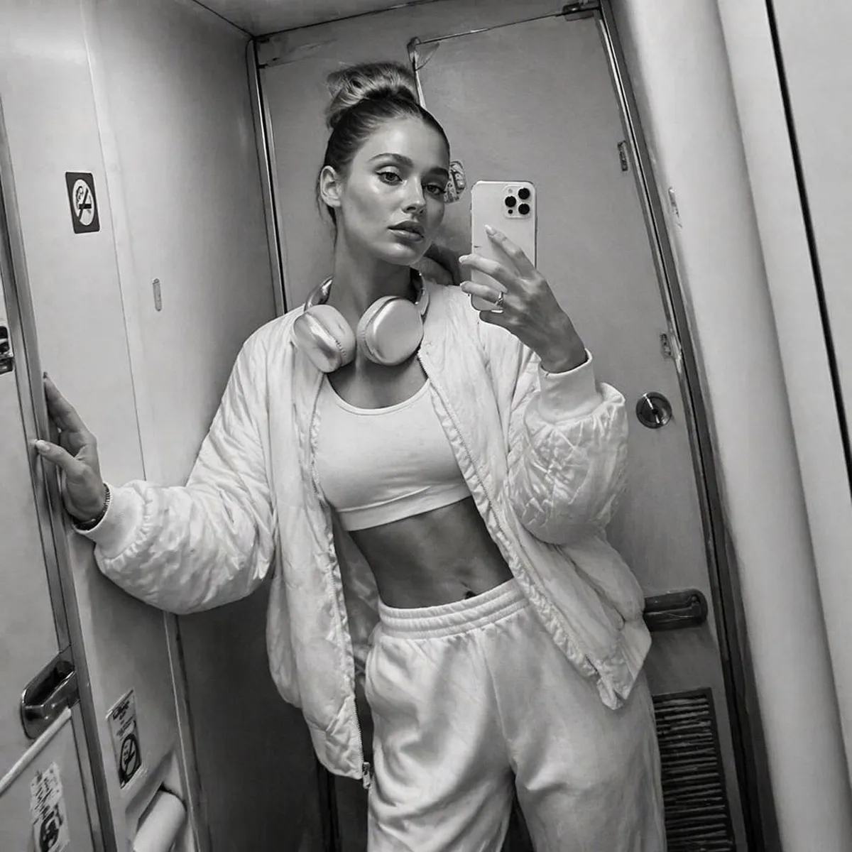 Airplane Restroom Selfie Mirror Reflection Iphone