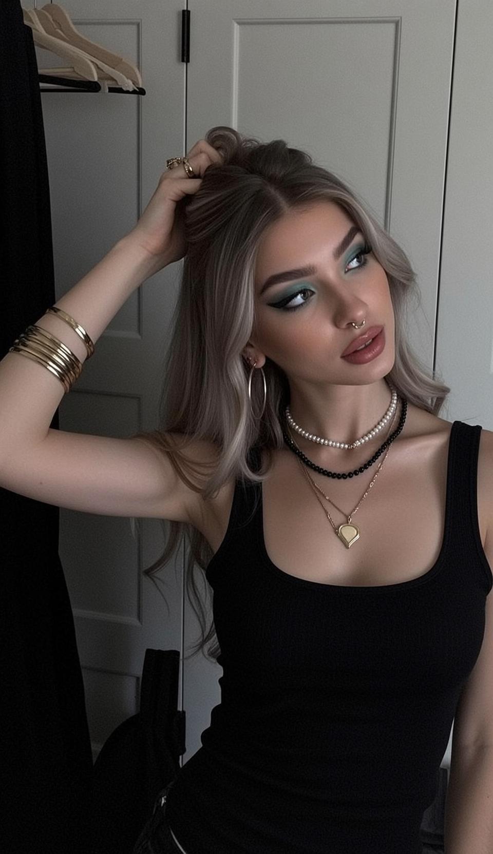 Explore Medium Captures Looking Her Right Slight