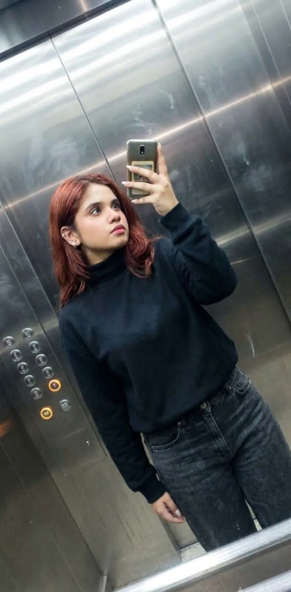 Casual Mirror Selfie Cramped Elevator Brushed Stainless Steel