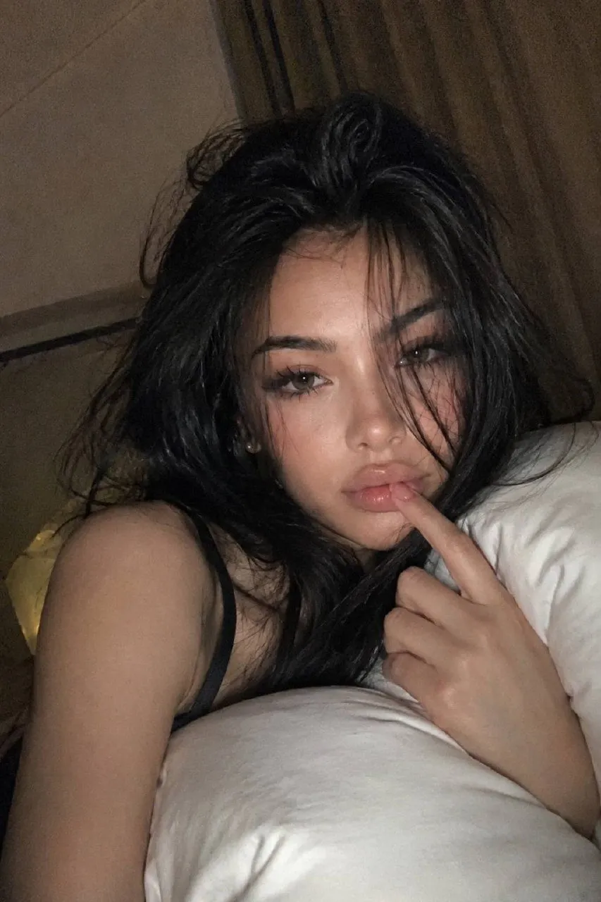 Korean Ulzzang Bedroom Selfie Late Night Cozy Mood
