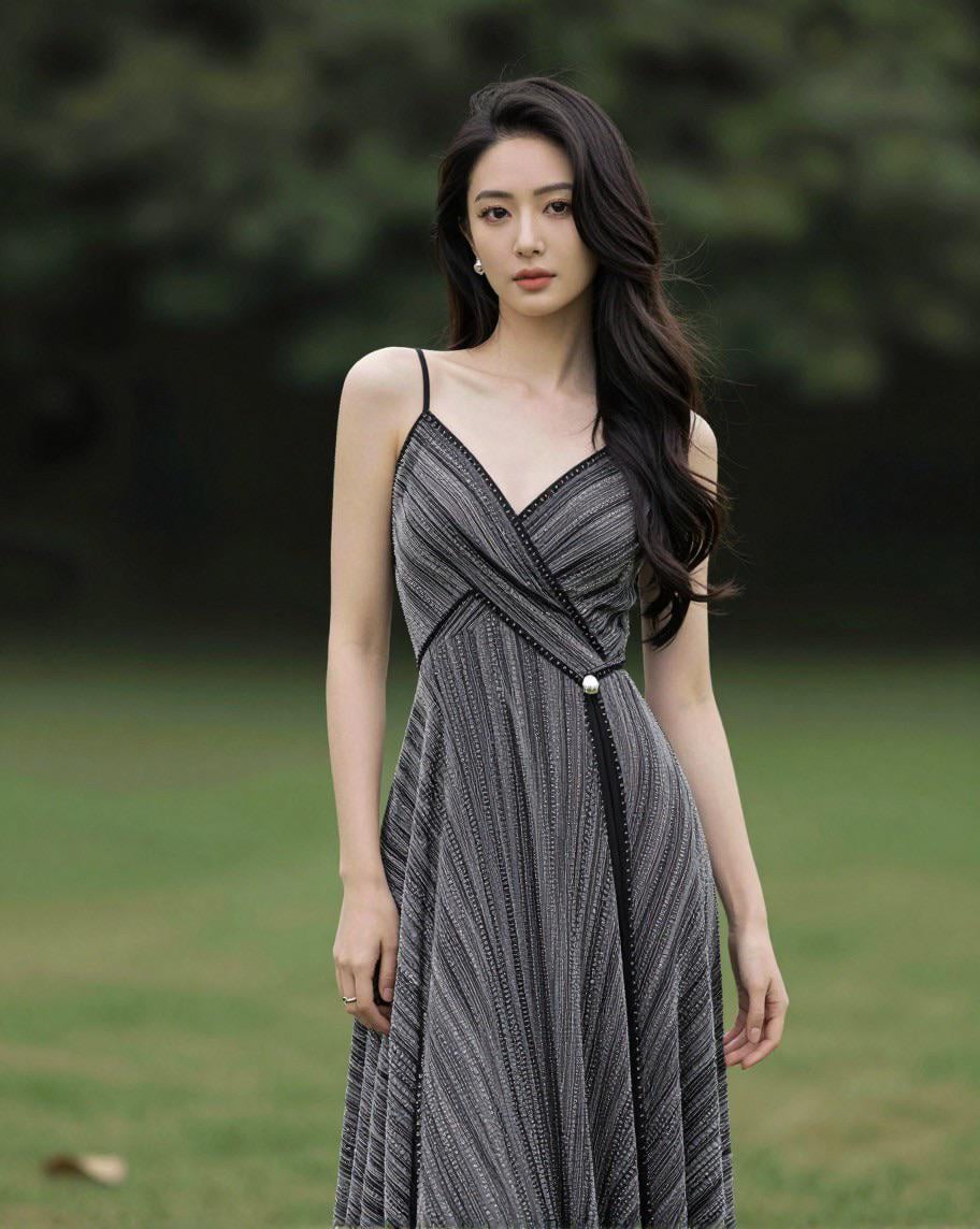 Park Portrait V Neck Dress Overcast Diffused Light