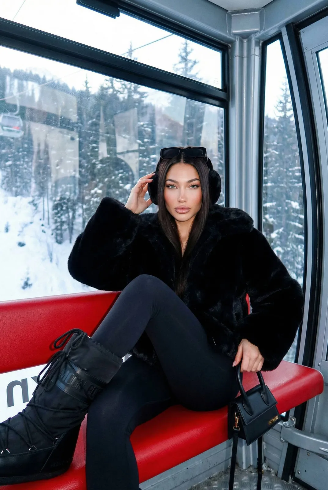 Ski Lift Gondola Woman Fashion Realistic